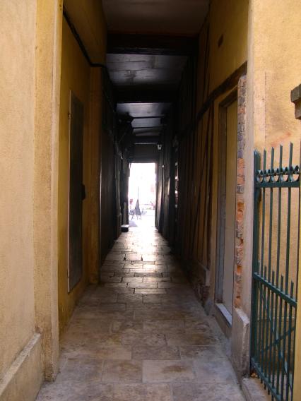  Passage couvert (Cour Doué)